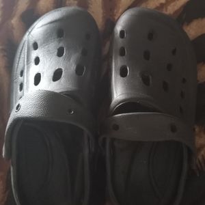 Boys black crocs